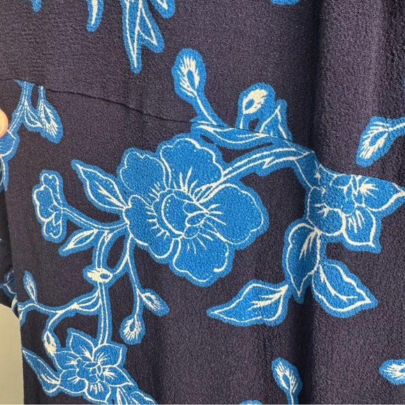 Draper James Wrap Dress Geranium Floral Navy Blue Size 6 - Picture 10 of 12